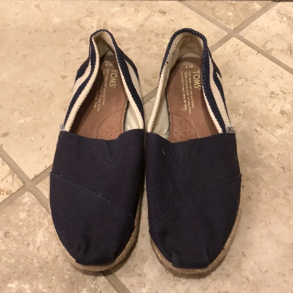 Toms woven canvas nautical stripe jute minimal slip on flat slipper espadrille